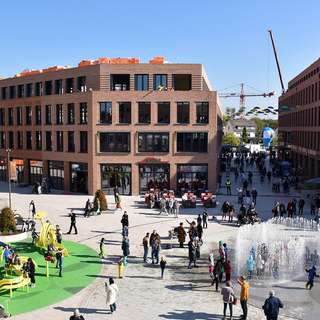 „Social Playground Monheim“ von Jeppe Hein – Bild 2