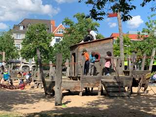 Spielplatz am Adolf-Reichwein-Platz – Bild 1