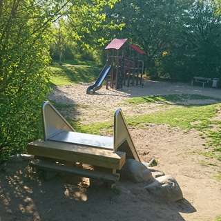 Spielplatz Waldnieler Str. – Bild 1