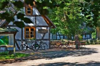 Waldcafé & Biergarten Meyers Hausstelle – Bild 1