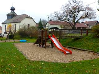 Spielplatz – Bild 1