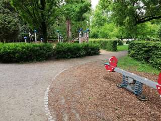 Spielplatz Stadtgarten – Bild 1