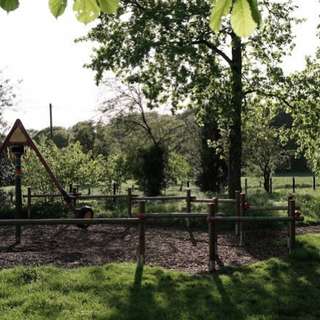Spielplatz am Bierhelderhofweg – Bild 1