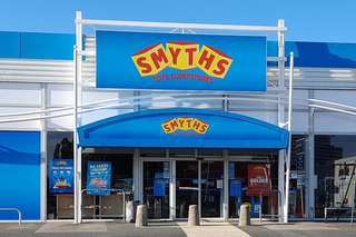 Smyths Toys Superstore Darmstadt – Bild 4