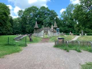 Baschkirischer Spielplatz – Bild 2