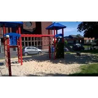 Spielplatz – Bild 2