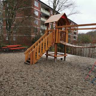 Spielplatz Ludwig-Beck-Straße – Bild 2
