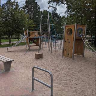 Spielplatz Schmarler Landgang – Bild 2