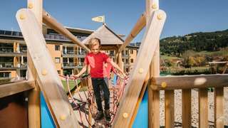 Playground – Bild 2