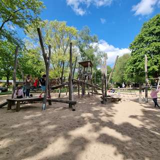 Spielplatz Fliederweg – Bild 2