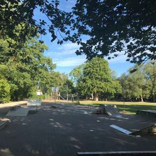 Spielplatz Fliederweg – Bild 4