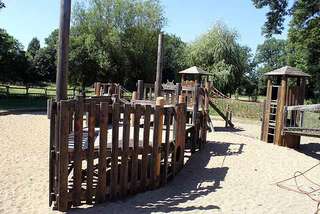 Spielplatz Am Neuber – Bild 3