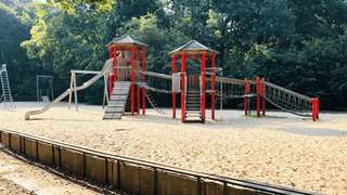 Spielplatz im Tiergarten – Bild 4