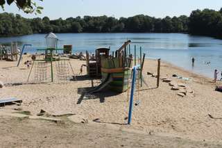 Wasserspielplatz Uettelsheimer See – Bild 1