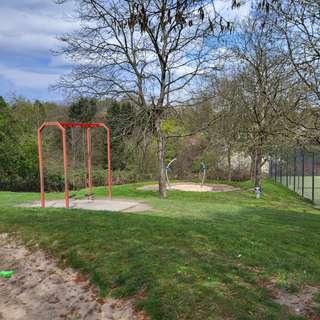 Spielplatz Zur Waldkampfbahn – Bild 5