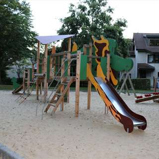 Spielplatz Kiefernweg – Bild 2