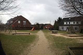 Spielplatz Wilhelm-Busch-Straße – Bild 3