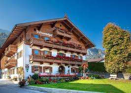Urlaub am Bauernhof in Tirol – Bild 1