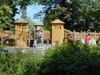 Spielplatz Burg Linn – Bild 2
