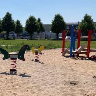 Spielplatz Borsigstraße/Zillkeshütte/Spinnerstraße/Elsterfeld – Bild 2