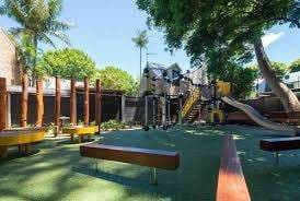Oland Heights (Deerfield Dr.) Playground – Bild 5
