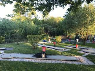 Minigolfanlage Grevenbroich Gustorf – Bild 2