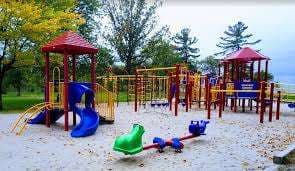 Kenwood Hills Playground – Bild 2