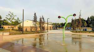 Lampman Lane Community Centre – Bild 2