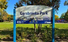 Carsbrooke Park – Bild 1