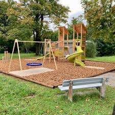 Spielplatz – Bild 1