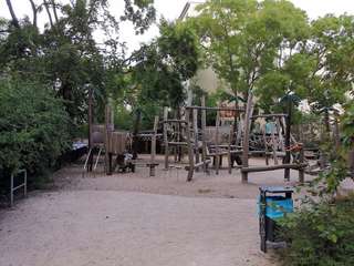 Spielplatz – Bild 4