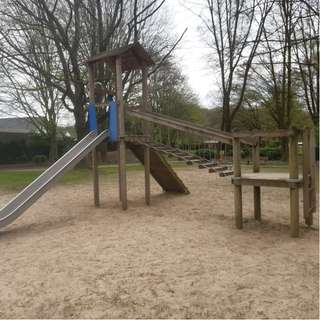 Spielplatz – Bild 2