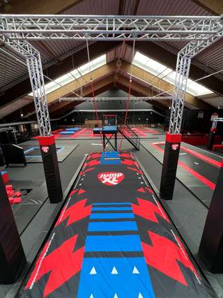 You Jump Krefeld | Trampolinpark – Bild 1