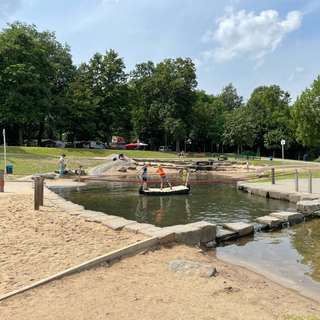 Water Playground Bertaallee – Bild 1
