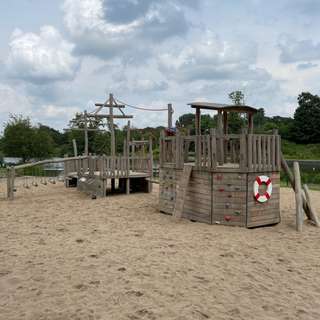 Water Playground Bertaallee – Bild 2