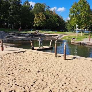 Water Playground Bertaallee – Bild 4