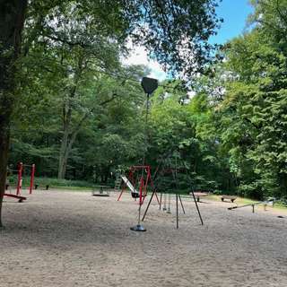 Waldspielplatz – Bild 1
