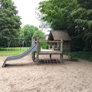 Spielplatz Kastanienstr – Bild 2