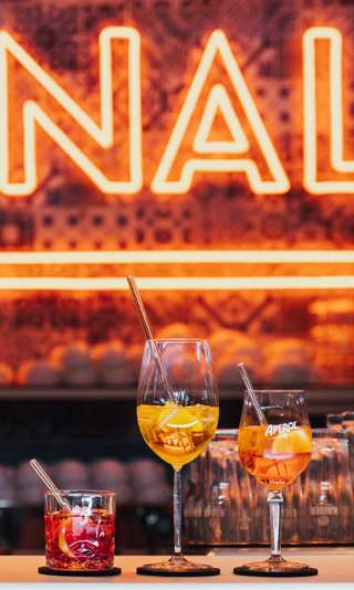 NALI Coffee & Eatery - Cafe am Rathausplatz – Bild 5