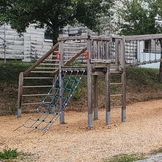 Spielplatz – Bild 4
