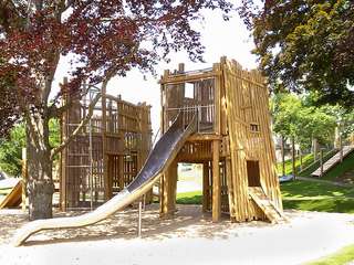 Abenteuerspielplatz Oberes Schloss – Bild 3