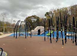 Tom Riley Playground – Bild 1