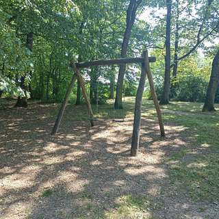 Spielplatz bei den Römergräbern – Bild 3