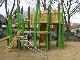 Spielplatz – Bild 2