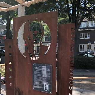August-Schmidt-Platz – Bild 4