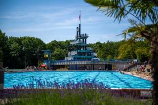 SPORT-PARADIES Freizeitbad – Bild 2