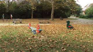 Spielplatz – Bild 3