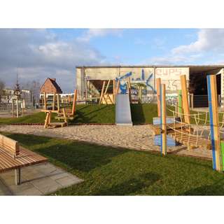 Spielplatz "Uferweg Alte Brauerei" – Bild 1