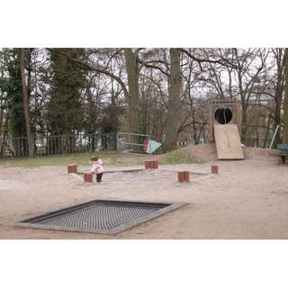 Spielplatz Am Mahnes – Bild 3