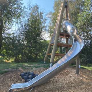 Spielplatz Luitsenfeld/im Jubiläumsgarten – Bild 3